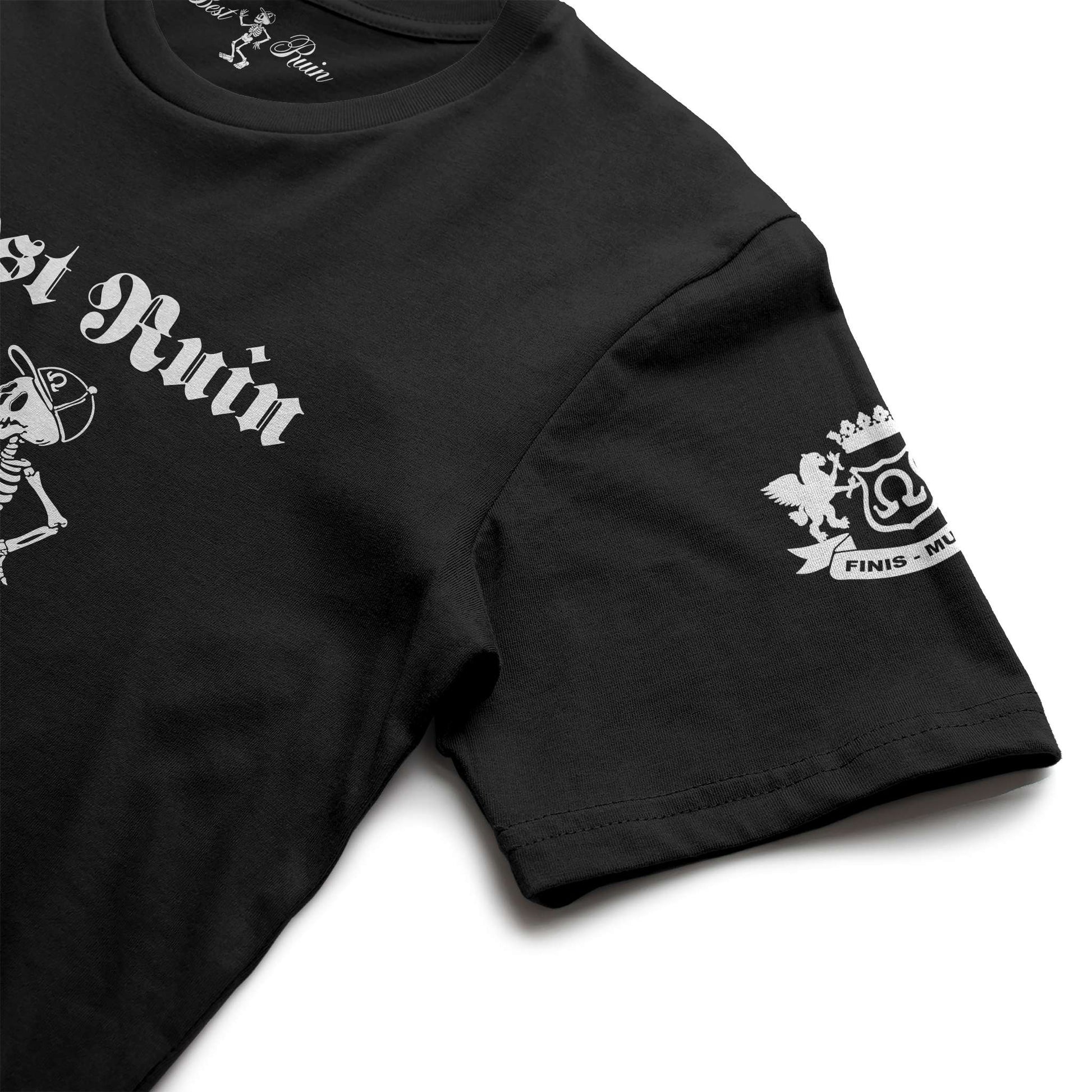 Best Ruin Skeleton + Shield T Shirt